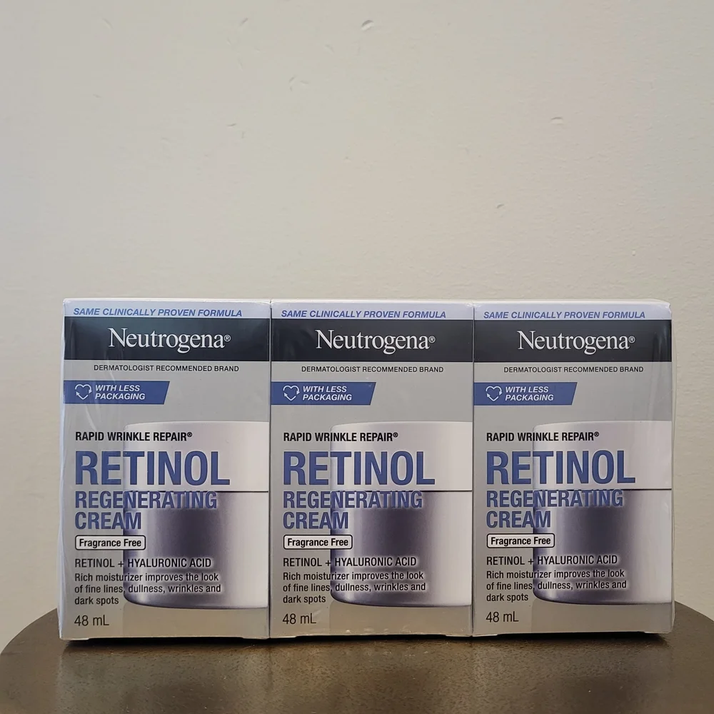 Neutrogena Retinol Regenerating Cream - Picture 1 of 3